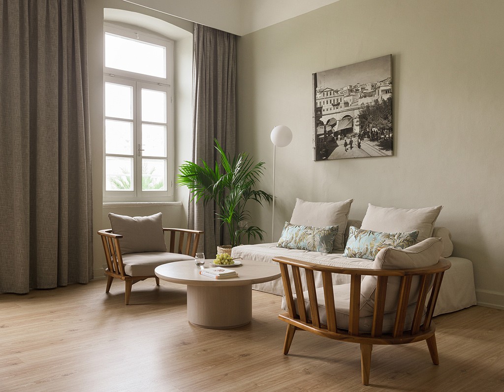 Signature Suite with Balcony & City View